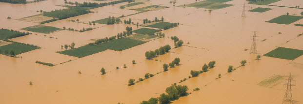 Pourquoi la canicule peut-elle provoquer des inondations (en cas d&rsquo;orage) ?